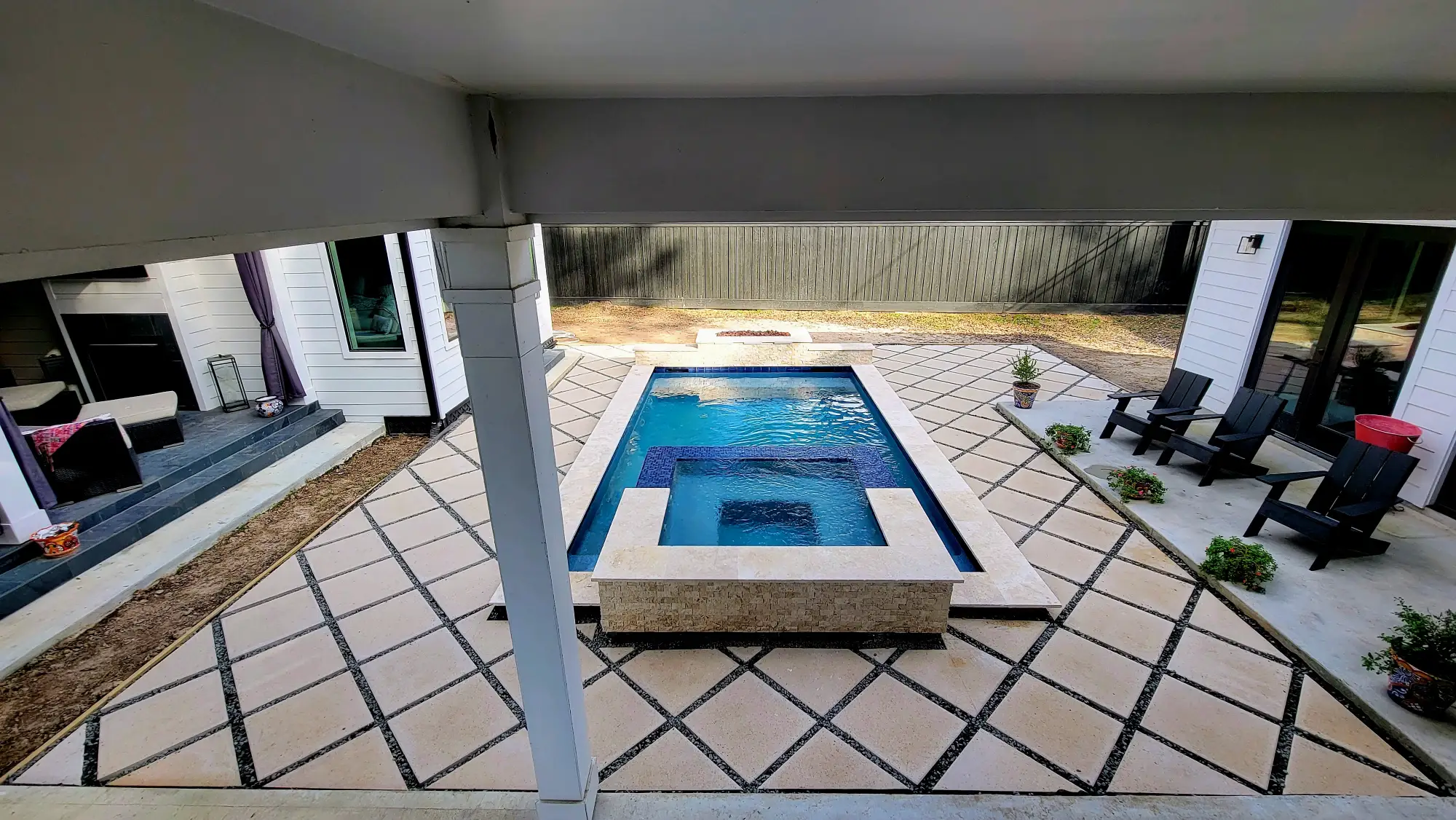 Custom fencing project